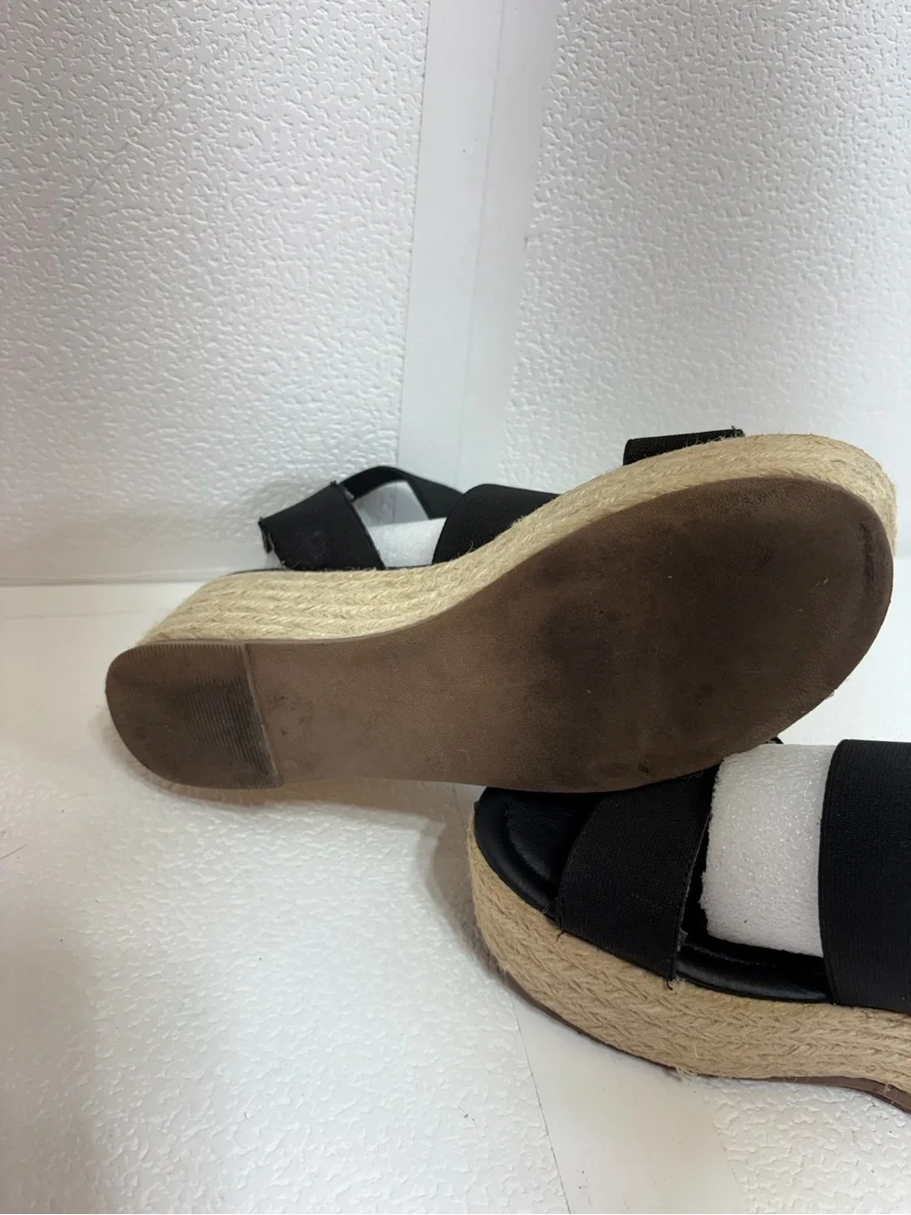 Steve Madden Black Elastic Strap Espadrille Platform Sandals s309